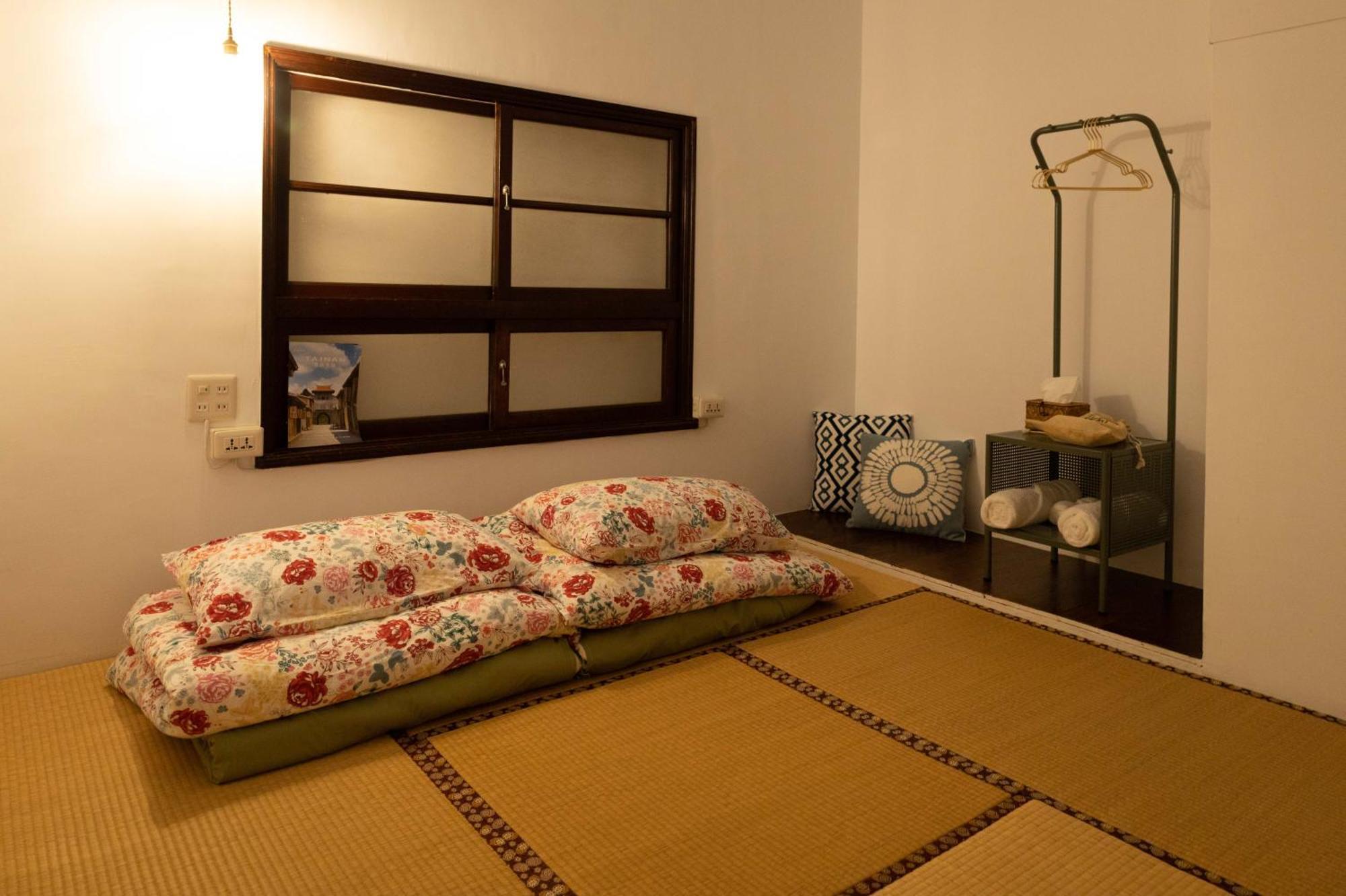 Funnan Guesthouse Тайнань Номер фото